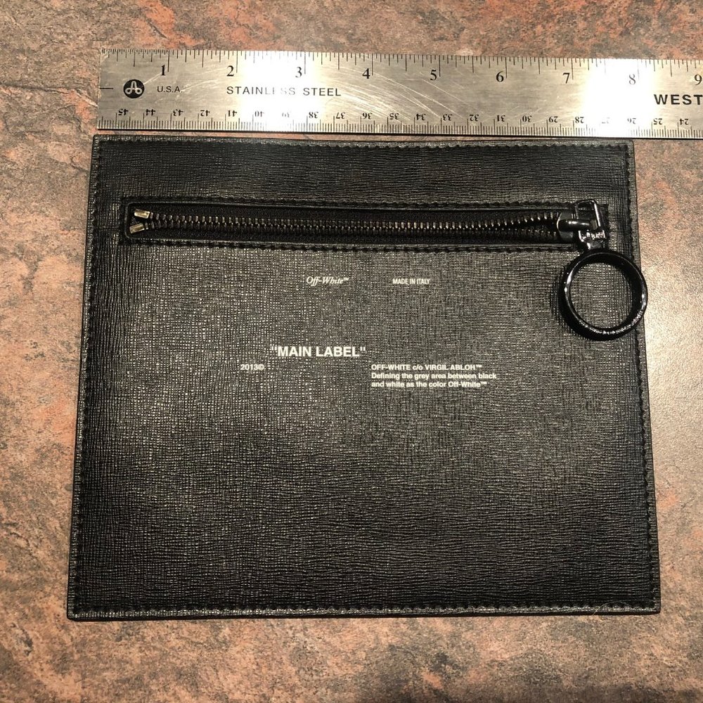 OFF-WHITE: PASSPORT HOLDER